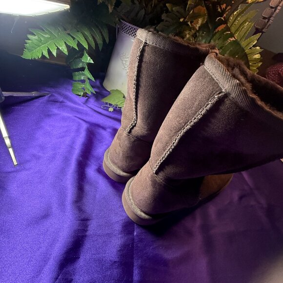 NWOT ๐Cozie Steps Water Repellent Sheepskin Suede Mid-Calf Boot - Picture 6 of 14